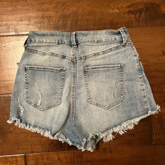 Rewash High Rise Jean Shorts - Picture 2 of 2
